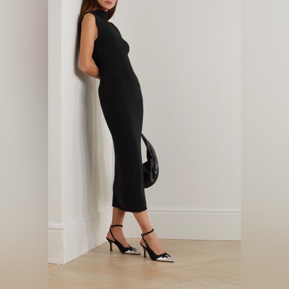 Reformation Corbetta Cashmere Sweater Dress - Picture 2 of 8